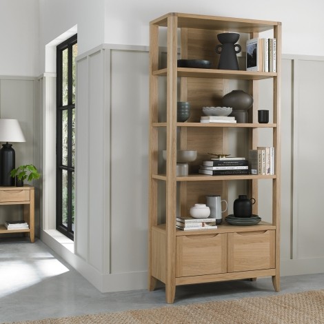 Chester Oak - Open Display Unit With Cupboard - Recessed Handles - Lacquer Finish