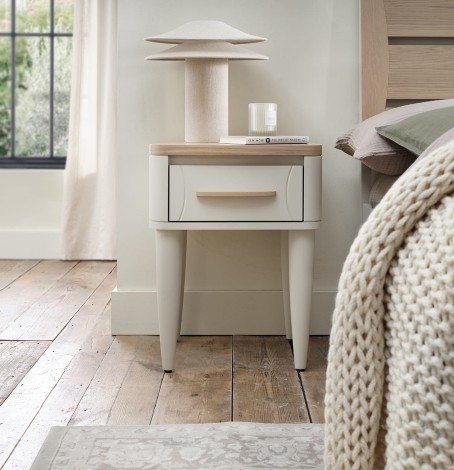 Larsen - Scandi Oak Top 1 Drawer Nightstand/Bedside Table/LampTable - Soft Grey Painted Finish