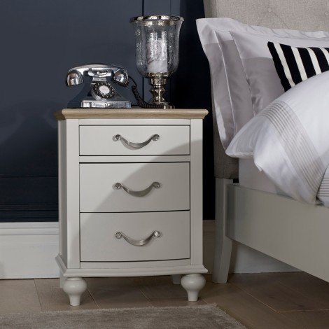 Montreux Grey Washed Oak & Soft Grey - 3 Drawer Nightstand / Bedside Cabinet / Lamp Table - Turned Legs