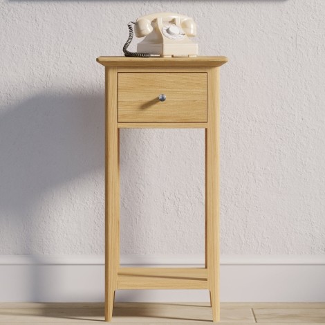 Saxon Oak - 1 Drawer Hall End Table with Shelf - Clean Lacquer Finish