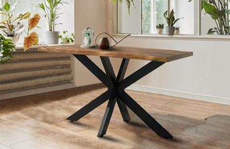 Kerela - Industrial Style - Solid Mango Wood - Brown - 140cm - Artificial Edge - Rectangular Dining Table - Black Metal Spider Leg