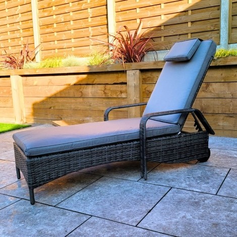 Savannah - Outdoor - Grey - Sun Lounger with Drinks Table - UV Treated Wicker